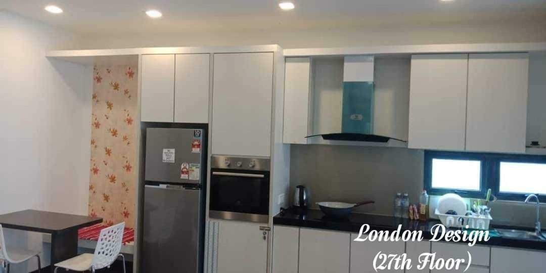 Silk Sky Residence Seri Kembangan Exteriör bild